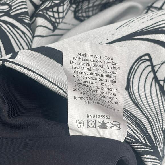 BEYOND YOGA Leggings Small Abstract Floral Gray  High Waist Flip It & Reverse It - Picture 5 of 10